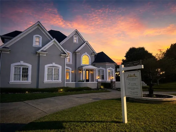 126 Cedar Woods Trl, Canton, GA 30114