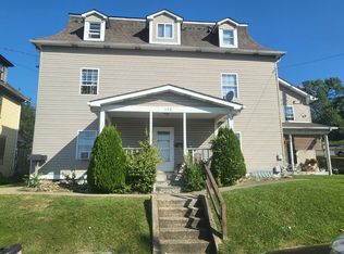 196 W Madison St APT 3, Rochester, PA 15074