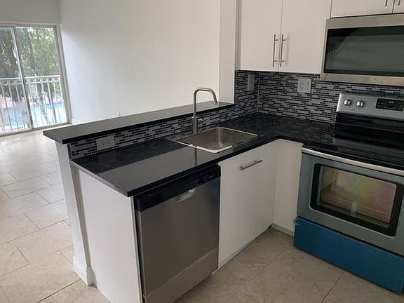 3rd image of 8660 NW 6th Ln APT 210