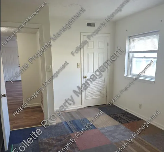 111 N 21st St #104 — Photo 4