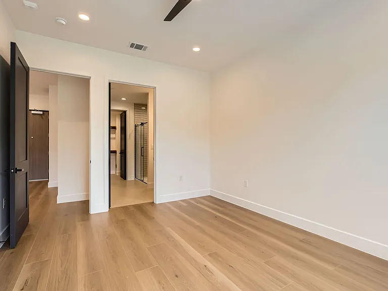 10899 S Hausman Rd #201 — Photo 20
