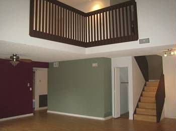 4th image of 2865 Evergreen Way