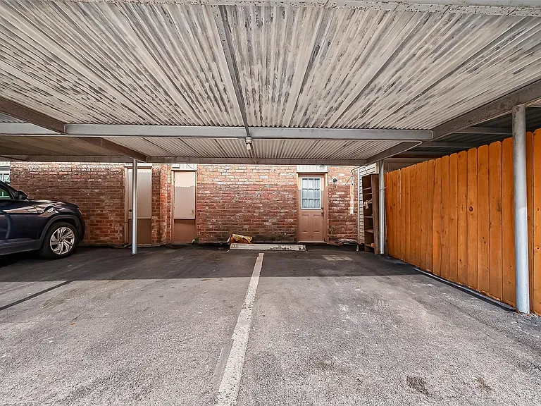 6649 De Moss Dr #649 — Photo 43