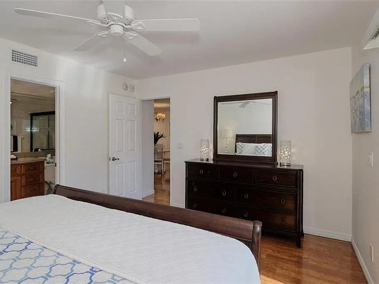 4531 Bay Beach Ln #133 — Photo 14