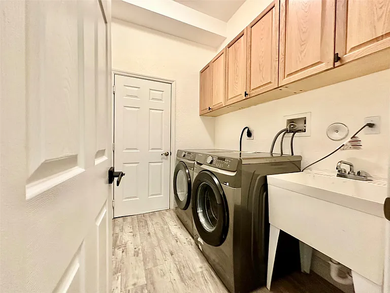 4109 W Whitewater Ave — Photo 31