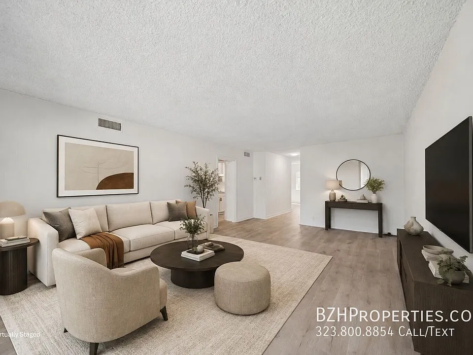250 N Almont Dr #6