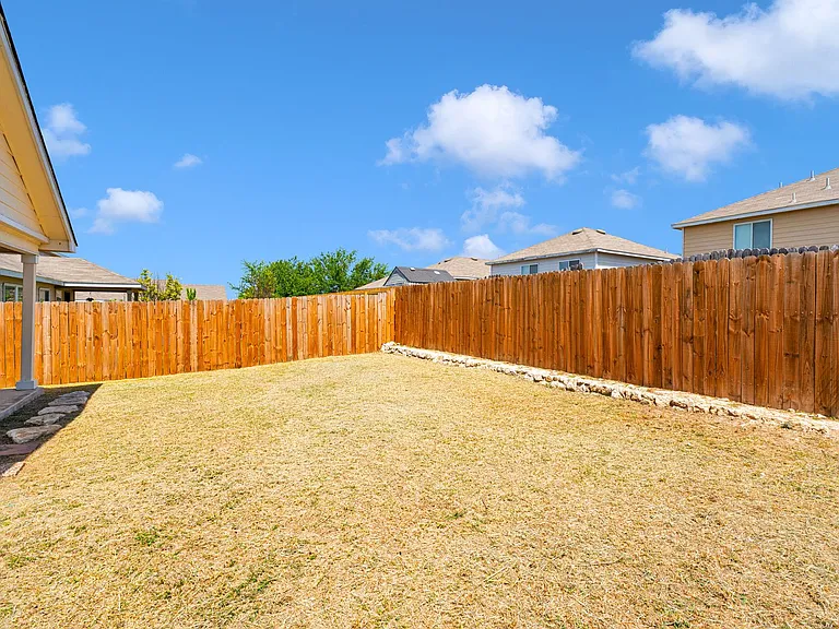 10907 Western Cactus — Photo 18