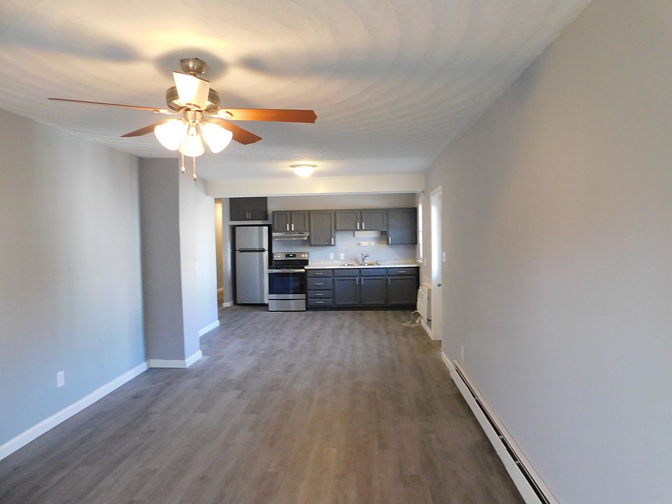 Living room & Kitchen