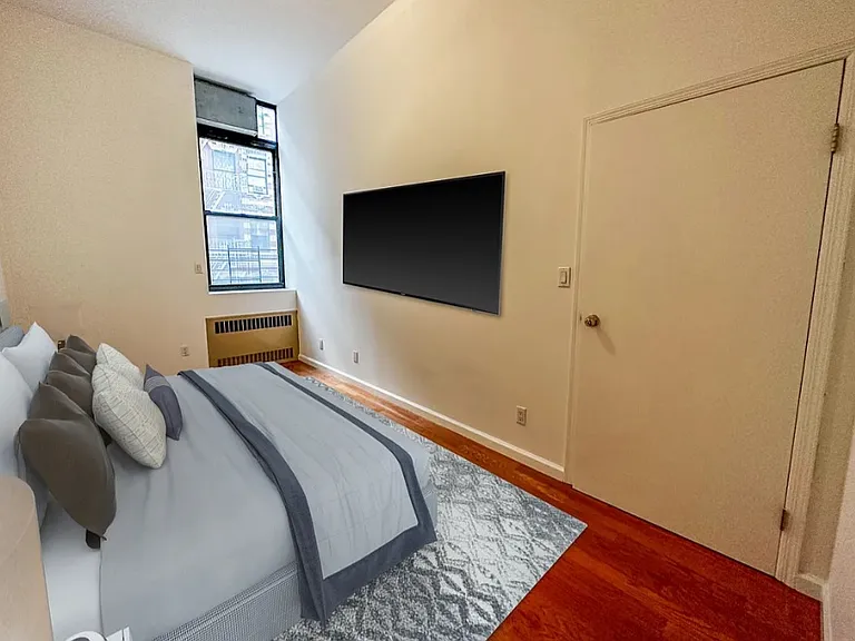 203 Rivington St #3U — Photo 3