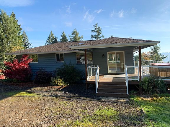 front of the house, front door and deck