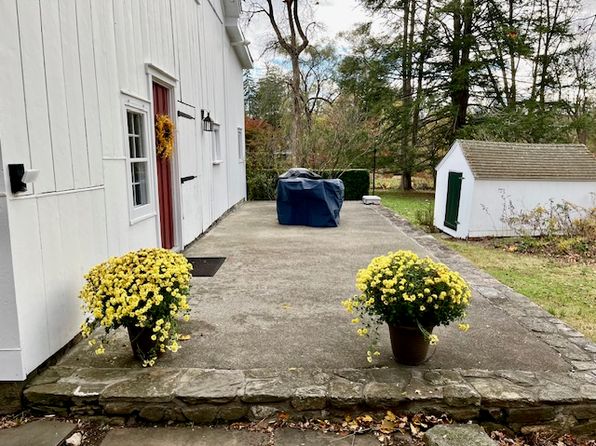 (undisclosed Address)