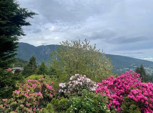 545 Ballantree Rd, West Vancouver, BC V7S 1V9