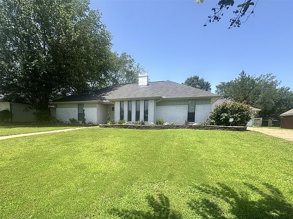 2nd image of 7245 Wendy Dr