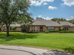 180 Cedarcrest Ln, Double Oak, TX 75077