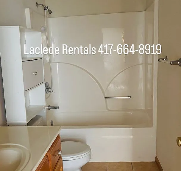 2067 Highland St — Photo 10