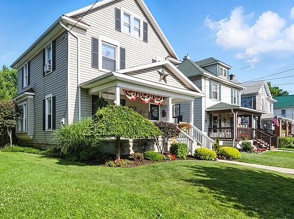 2nd image of 447 Olney Ave