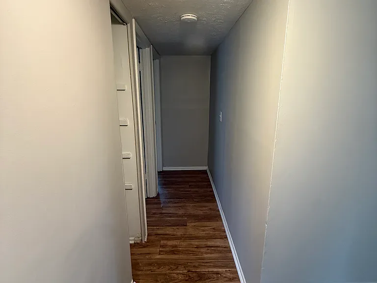 4911 Rosalind Ct — Photo 13