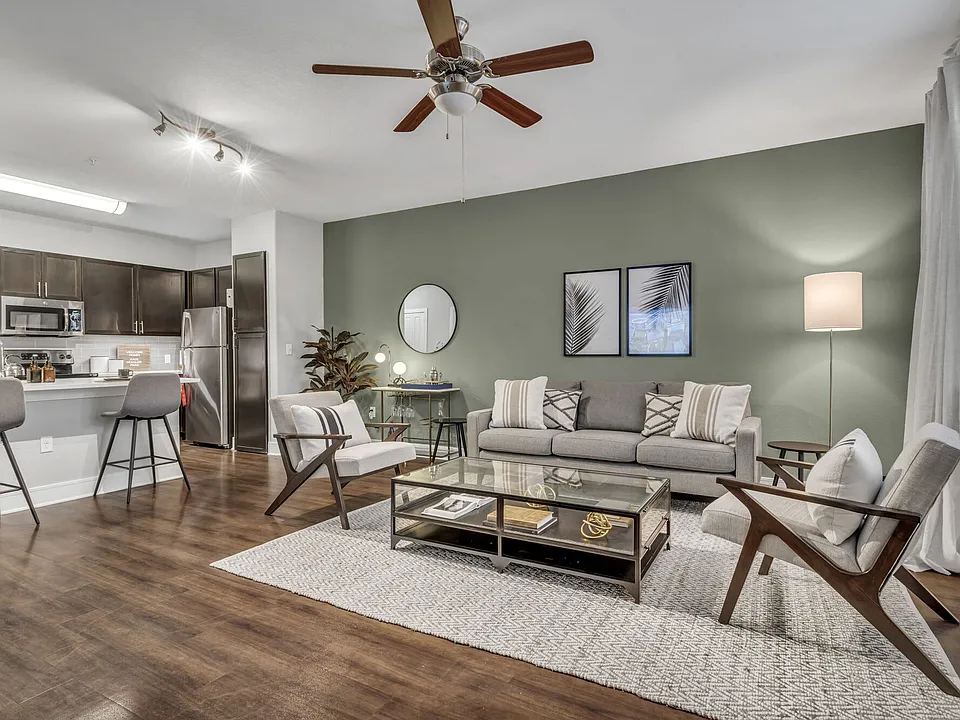 Axis Kessler Park apartments community photo