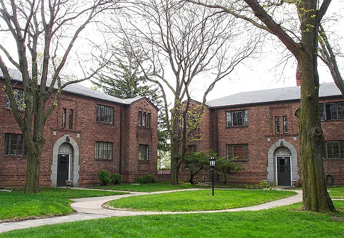 1st image of 4903 Underwood Ave APT 2