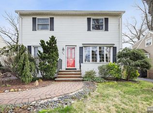 42 New York Ave, Bergenfield, NJ 07621