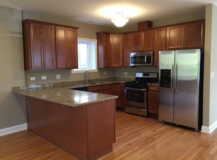 5225 N Sawyer Ave #1, Chicago, IL 60625
