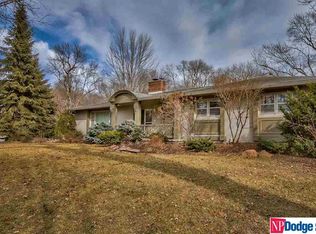 2205 S 87th St, Omaha, NE 68124