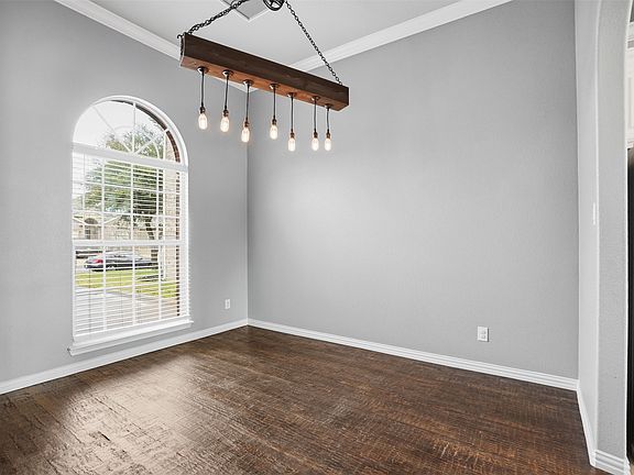 5th image of 2268 Laurel Forest Dr