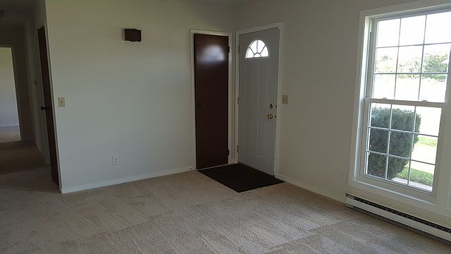 2nd image of 605 Church