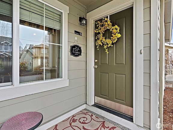 4th image of 6520 Indiana Street SE