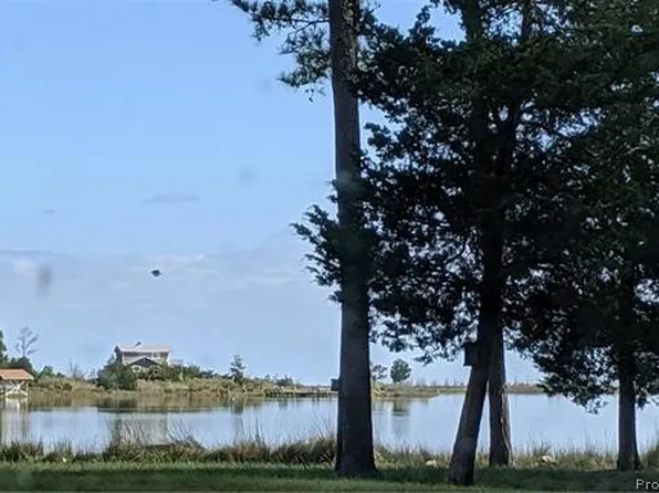 2 Potato Neck Rd Lot 2, Pt Haywood, VA 23138