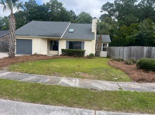 1393 Thayer Hall Dr, Mount Pleasant, SC 29466