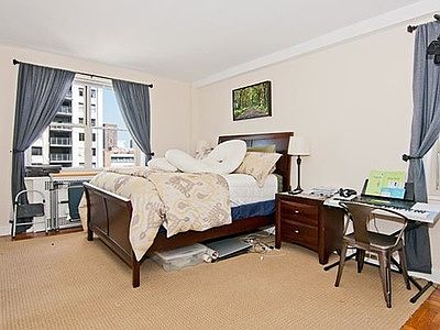 3rd image of 300 E 57th St APT 6D