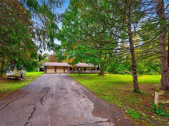 4th image of 6595 Evans Rd