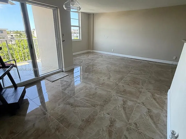 1600 SE 15th St #601 — Photo 39