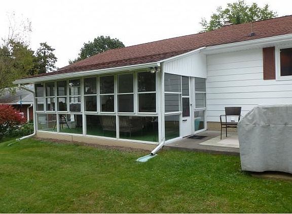 5th image of 14 Larchmont Rd