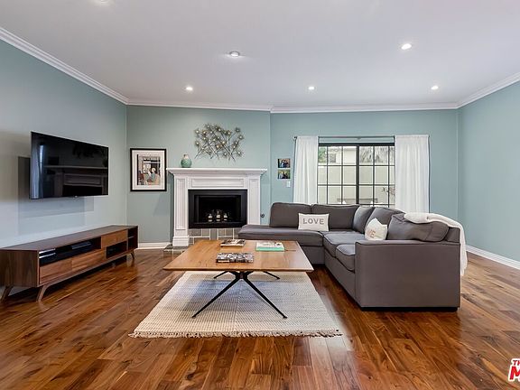 4th image of 1434 19th St APT 104