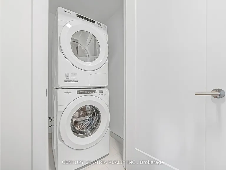 858 Dupont St #311 — Photo 13