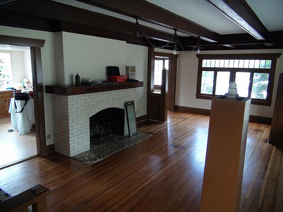 5th image of 331 E Meda Ave