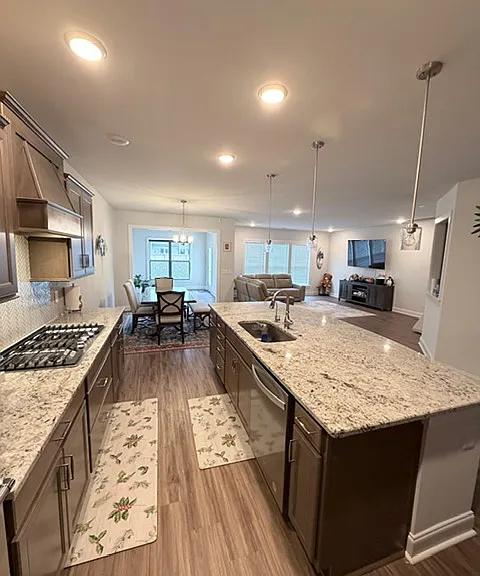 835 Chalkstone Ln — Photo 5