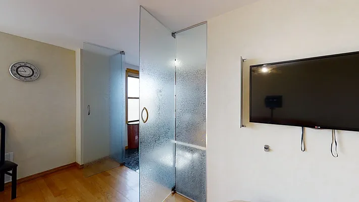 Sold by Remax Edge | media 23