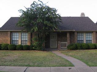 3606 Willowood Dr, Garland, TX 75040