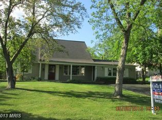 16108 Pond Meadow Ln, Bowie, MD 20716