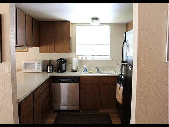 1st image of 19700 Pleasantview Dr