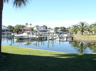 6330 Grand Bahama Cir APT B, Tampa, FL 33615