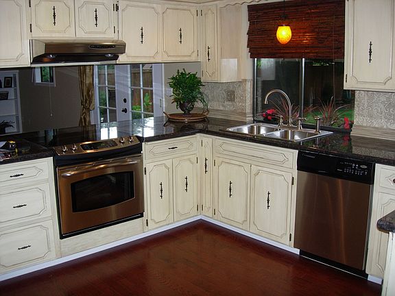 3rd image of 6910 94th St E