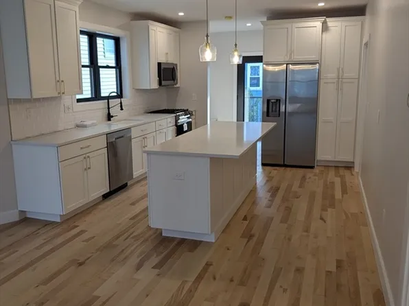 226 Main St APT 1, Everett, MA 02149