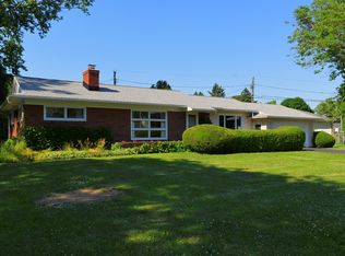 34 Moxon Dr, Rochester, NY 14612