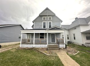 721 F Ave NW, Cedar Rapids, IA 52405
