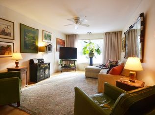 7 Crescent Way UNIT 119, Sturbridge, MA 01518