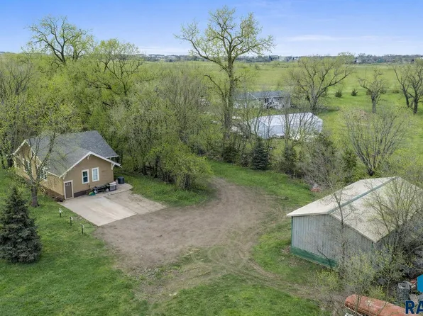 28286 Bartlett Ave, Canton, SD 57013